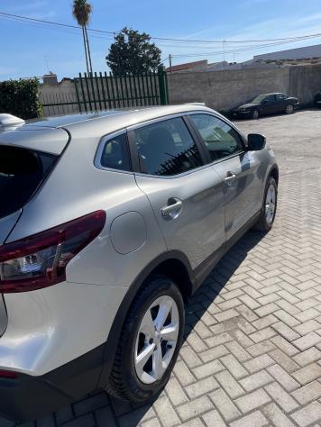 Nissan Qashqai 1.5 dCi 115 CV Business - Foto 4