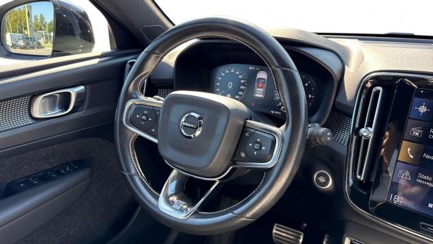 Volvo XC40 2.0 D3 R-Design - Foto 7