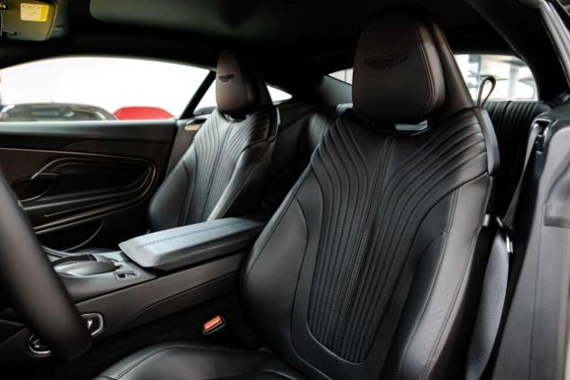 ASTON MARTIN DB 11 V12 AMR PACK|BANG&OLUFSEN|360°CAMERA|CARBON rif. 23809563 - Foto 9
