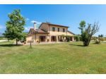 Colonica in vendita a Cascina 500 mq  Rif: 1333163