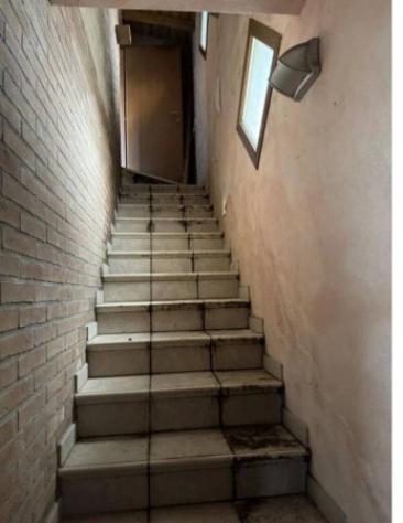 Immobile in asta di 182 m², box auto in vendita a Goro - Foto 9