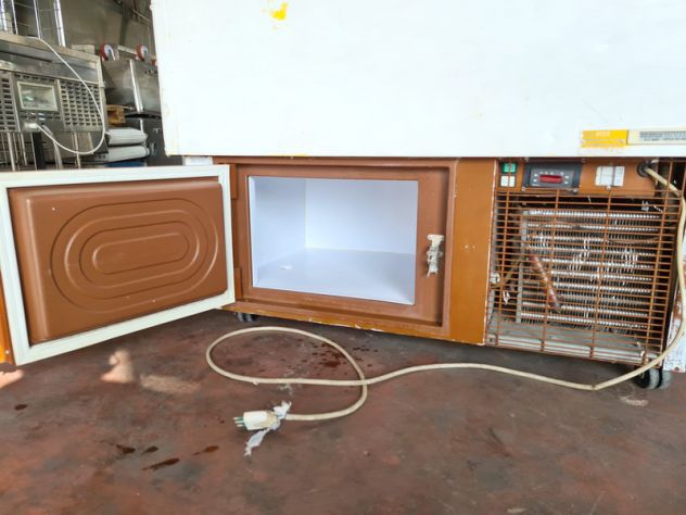 vetrina freezer per esposizione usata - Foto 5