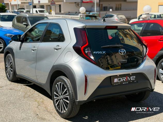 TOYOTA Aygo X Aygo X 1.0 VVT-i 72 CV 5 porte Active S-CVT - Foto 4