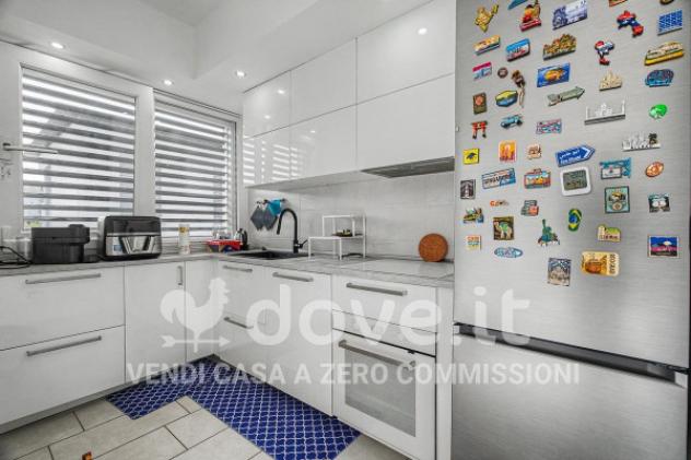 Appartamento di 84 m² con 3 locali e box auto in vendita a Uggiate con Ronago - Foto 10