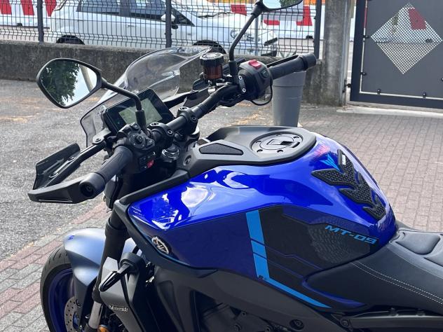 Yamaha MT-09 versione Y-AMT cambio automatico - Foto 8