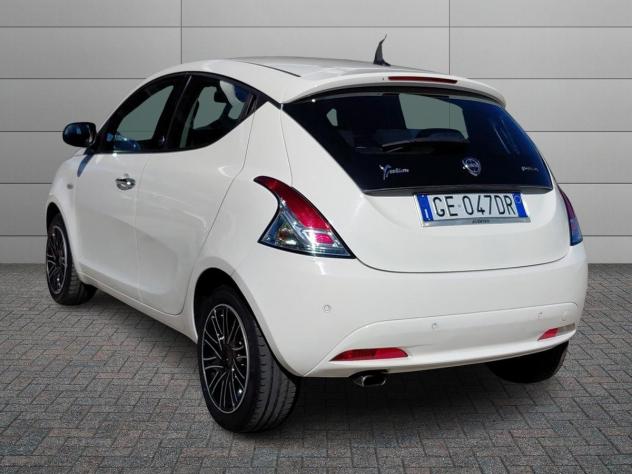 Lancia Ypsilon 1.0 FireFly 70cv Hybrid Ecochic - Foto 4