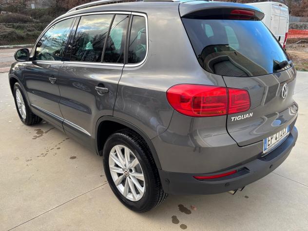 Volkswagen Tiguan 2.0 TDI 140 CV 4MOTION Sport & Style - Foto 4