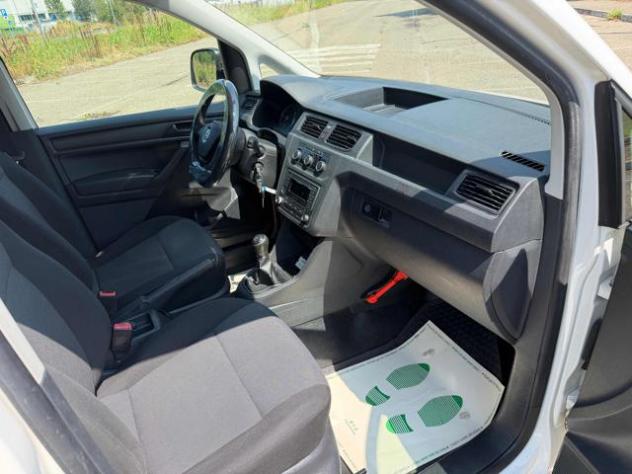 VOLKSWAGEN Caddy 2.0 TDI 122 CV 4MOTION Trendline rif. 23855818 - Foto 9