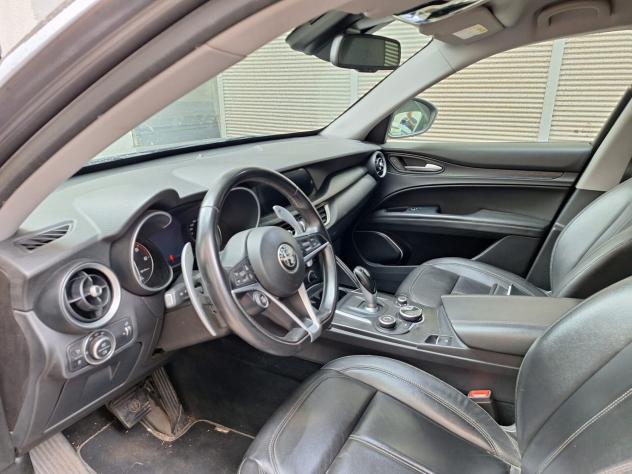 Alfa Romeo Stelvio 2.2 Turbodiesel 210 CV AT8 Q4 Super - Foto 7