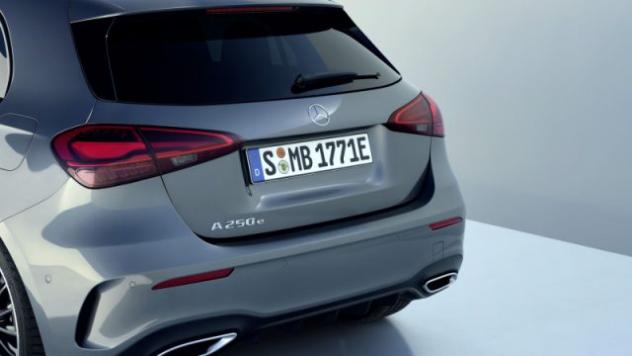 MERCEDES-BENZ A 250 e hybrid EQ Progressive Extra rif. 24050218 - Foto 6