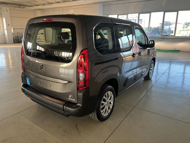 Citroën Berlingo BlueHDi 100 Stop&Start Combi Feel PEDANA DISABILI - Foto 6
