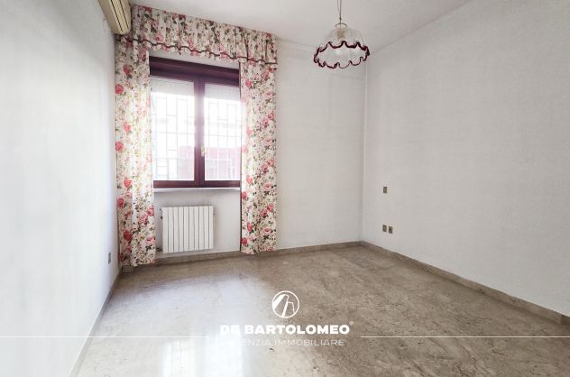 APPARTAMENTO VIA SALINELLA ANGOLO VIA PLINIO - Foto 5