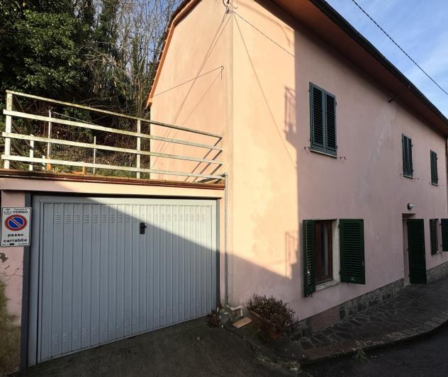 Singola in vendita a Vernio