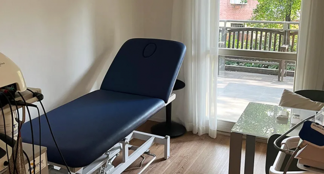 osteopata e fisioterapista massaggiatore Tel:3888595533