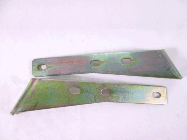 135312 COPPIA STAFFE SUPPORTI PARAURTI ANTERIORE FIAT 128 1.3 CL 4P RICAMBIO NUOVO 135311 - Foto 2