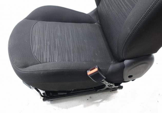 SEDILE ANTERIORE DESTRO PEUGEOT 208 Serie HMZ (EB2), HMZ (EB2F) (1219) - Foto 8