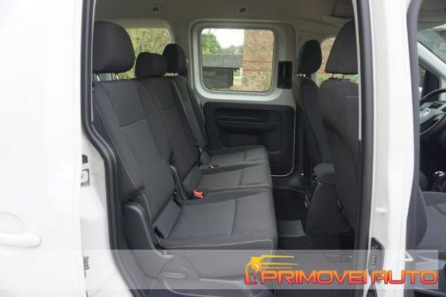 VOLKSWAGEN Caddy 2.0 TDI 102 CV rif. 19979016 - Foto 7