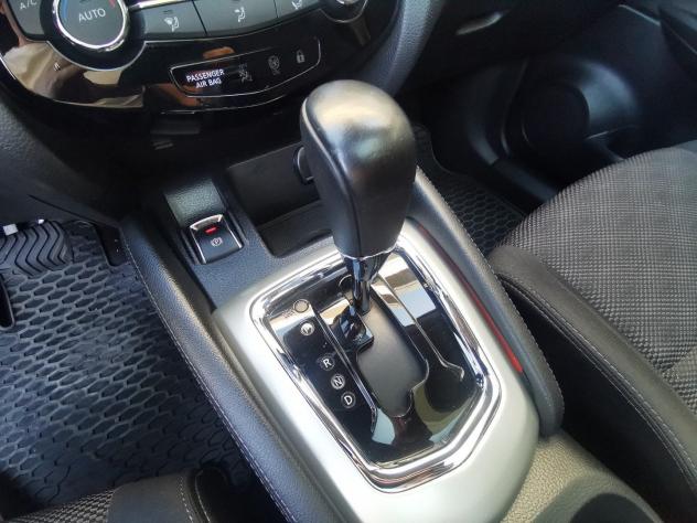 Nissan Qashqai Qashqai 1.6 dci Tekna 2wd 130cv xtronic my16 - Foto 10