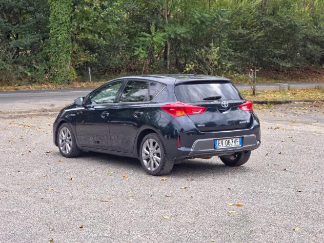 Toyota Auris 1.8 Hybrid Lounge E5B Automatica NEO 2014 - Foto 4