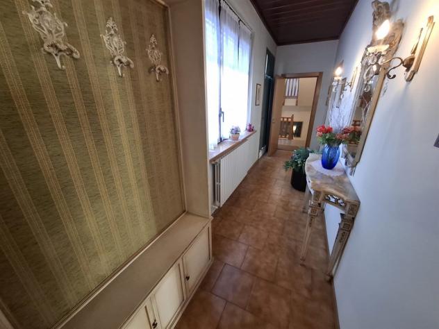 Ottimo appartamento di 95 mq con sottotetto nel centro di Meda - Foto 4