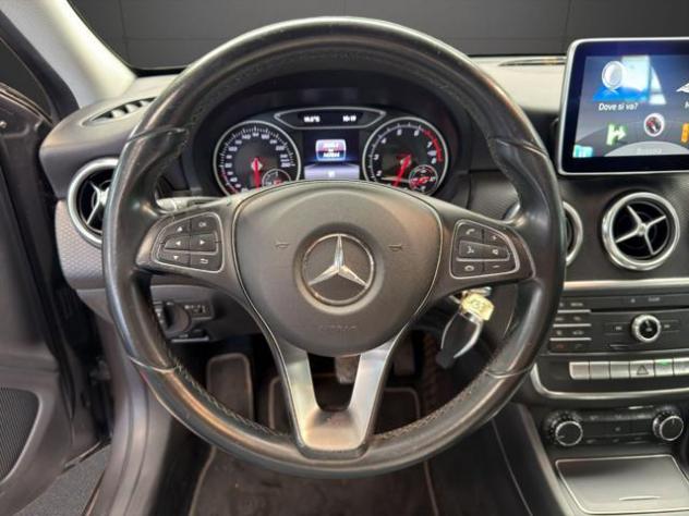 MERCEDES-BENZ A 180 Sport rif. 23731503 - Foto 10
