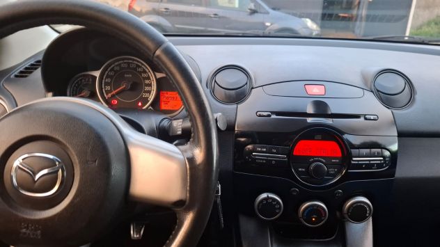 2011 Mazda2 1.3 16V (Benzina) - Foto 10