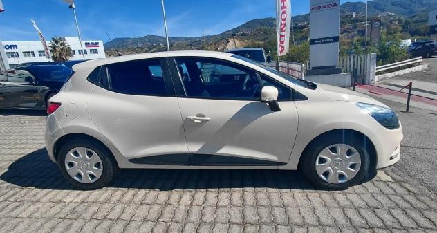 Renault Clio 1.2 75CV 5 porte Zen - Foto 4