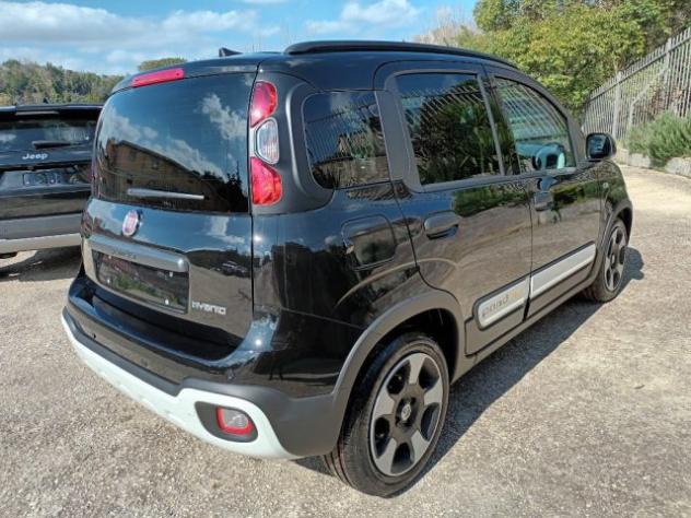 FIAT Panda 1000 HYBRID PANDINA CROSS 65CV CARPLAY PDC ITALIA rif. 23804465 - Foto 4