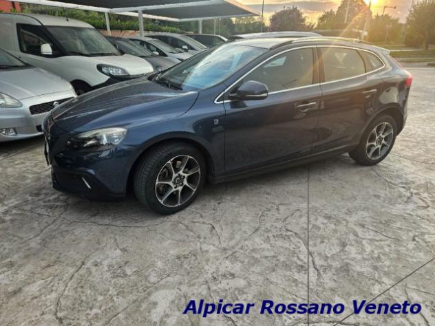 VOLVO V40 D2 R-design cross rif. 24068297 - Foto 2