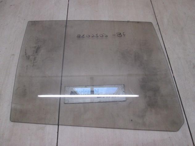 60701214 VETRO SCENDENTE PORTA POSTERIORE DESTRA ALFA ROMEO 90 2.0 B RICAMBIO NUOVO BRONZO