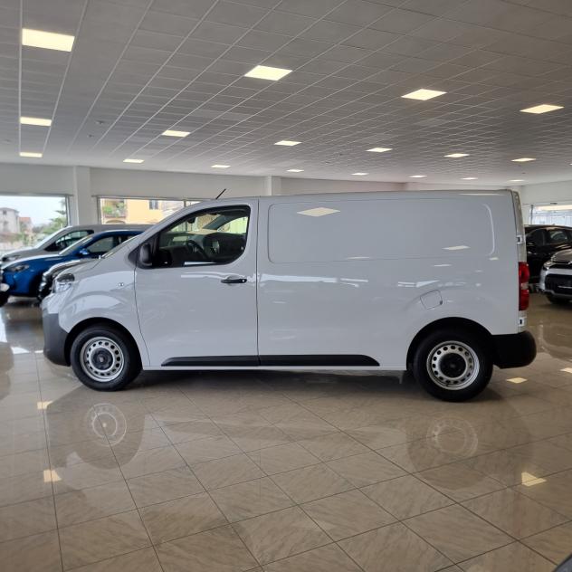 FIAT SCUDO VAN M 1.5 Diesel 120cv 3 Posti - Foto 8
