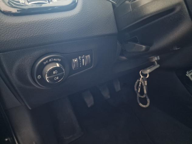 Jeep Compass 1.6 Mjet 120cv 2020 - Foto 10