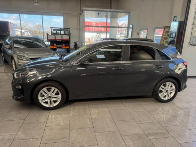 KIA Ceed 1.4 MPi GPL 5p. Business Class rif. 23789720 - Foto 9