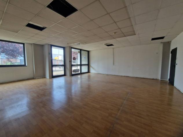 Immobile di 1400 m² con più di 5 locali in affitto a Rho - Foto 17