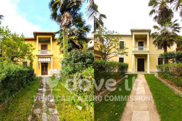 Casa indipendente di 198 m² con 4 locali e box auto in vendita a Cassano Magnago - Foto 2