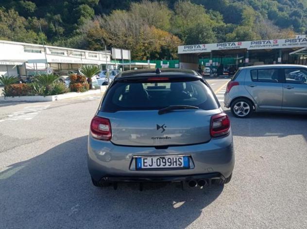 DS AUTOMOBILES DS 3 1.4 HDi 70 Just Black rif. 23047617 - Foto 4