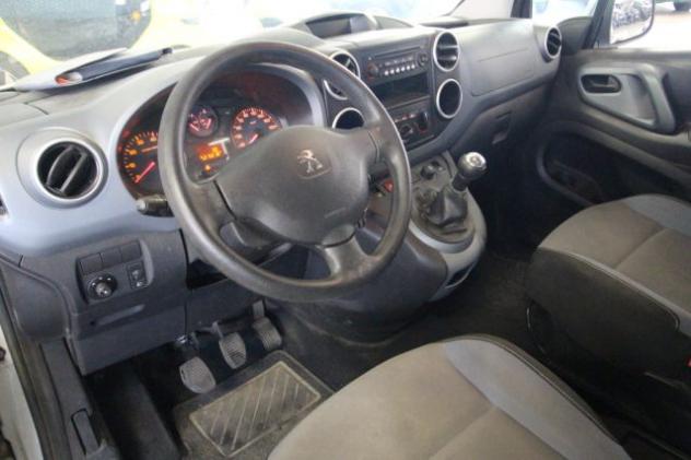 PEUGEOT Partner Tepee 1.6 HDi 92CV - AUTOCARRO N1 rif. 23871567 - Foto 7