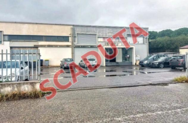 Immobile in asta di 4 m² con più di 5 locali in vendita a Messina