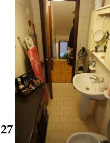 Immobile in asta di 160 m² con più di 5 locali e box auto in vendita a Curtatone - Foto 6