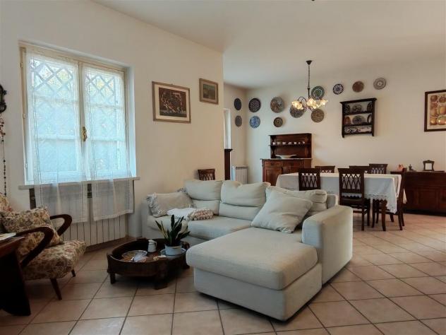 Villetta bifamiliare in vendita a Montignoso 250 mq Rif: 1450345