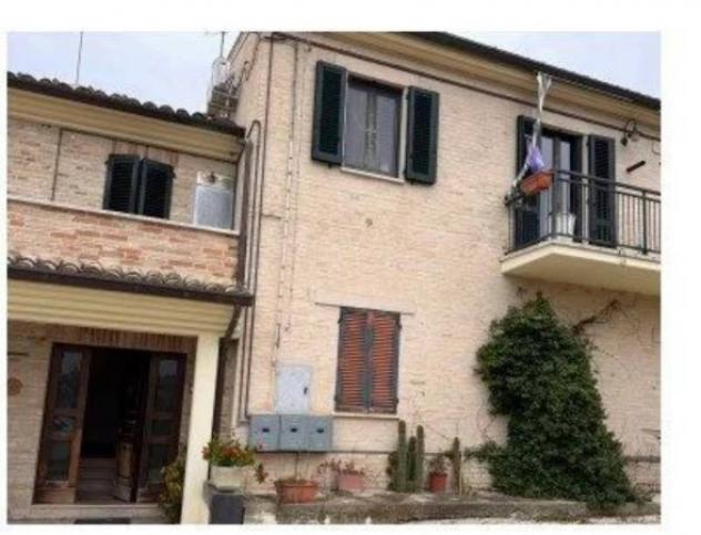 Immobile in asta di 196 m² in vendita a Torre San Patrizio - Foto 2