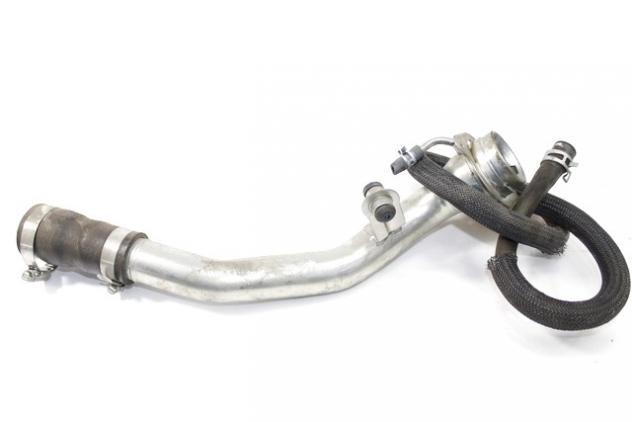 TUBBO RACCORDO TAPPO BENZINA SUZUKI BURGMAN 650 EXECUTIVE 2006 - 2012 4419010G10 FUEL INLET JOINT HOSE
