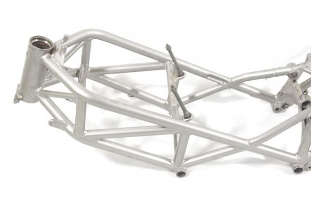 DUCATI MONSTER S4 916 47010531AA 28640551A 59820301A TELAIO CON DOCUMENTI E KIT CHAVI ACCENSIONE 01 - 02 FRAME WITH ECU KEYS KIT - Foto 2