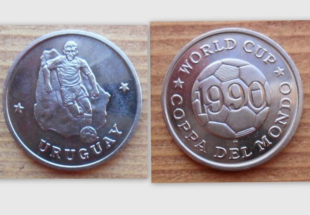 GETTONE COPPA DEL MONDO DI CALCIO 1990 SVOLTOSI IN ITALIA - URUGUAY IN FDC -