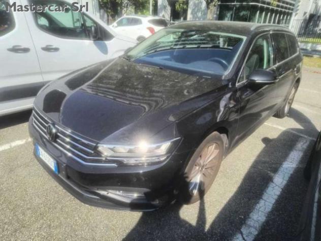 VOLKSWAGEN Passat Variant Passat VIII Variant 2.0 tdi Business 150cv dsg TG rif. 24184802 - Foto 2