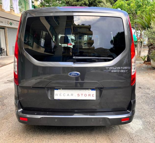 Ford Tourneo Connect7 1.5 TDCi 120cv aut Titanium - Foto 8