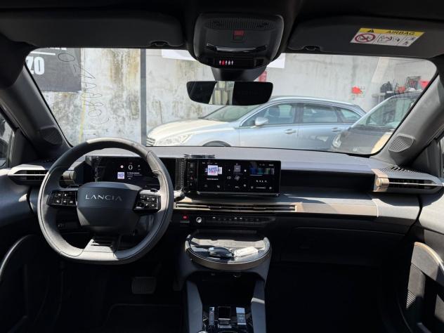 LANCIA YPSILON 2025 Hybrid AUTOMATICA LX 18000KM - Foto 7