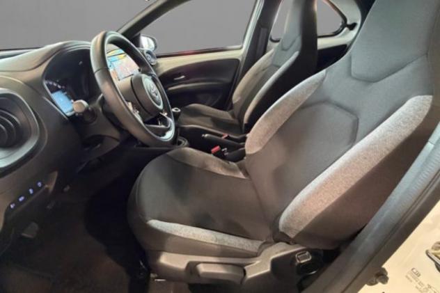 TOYOTA Aygo X 1.0 VVT-i 72 CV 5 porte Active rif. 24076634 - Foto 6