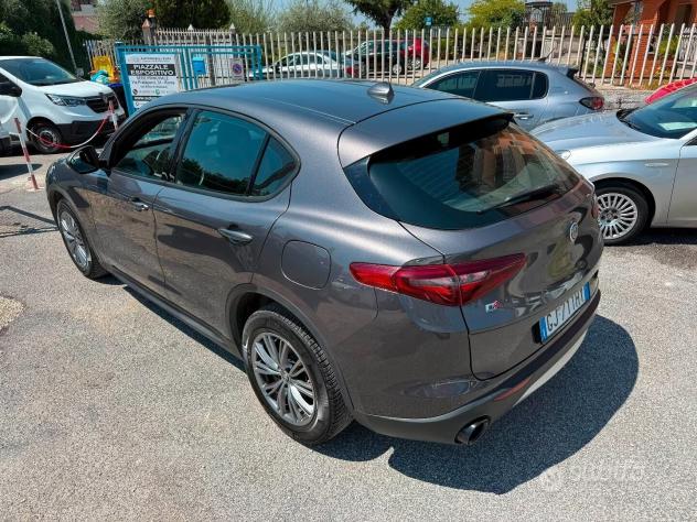 ALFA ROMEO STELVIO 2.2 190 CV Q4 AUTOMATICA-SUPER BUSINESS - Foto 5