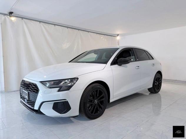 Audi A3 30TDI SPORTBACK 116CV AUTOMATICA - Foto 3